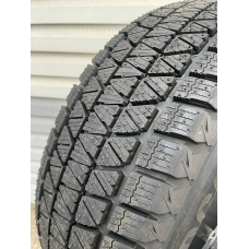 Bridgestone Blizzak DM-V3 295/35R21 107T