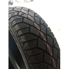 Continental VikingContact 7 235/60R17 106T
