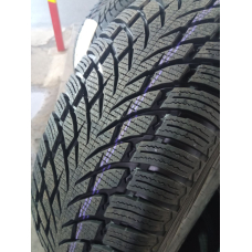 Nokian WR SUV 4 235/50R19 103V