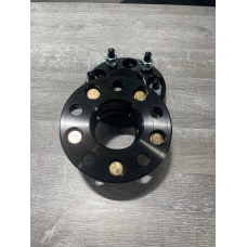 Проставка 30 мм 5x114,3 67,1 (Stud 12x1,5) Black